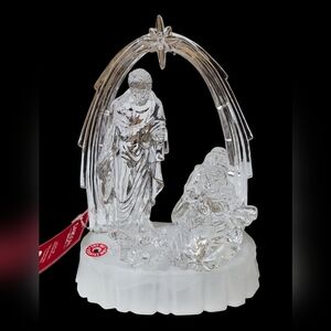 NEW Danson decor light up Christmas Nativity Scene